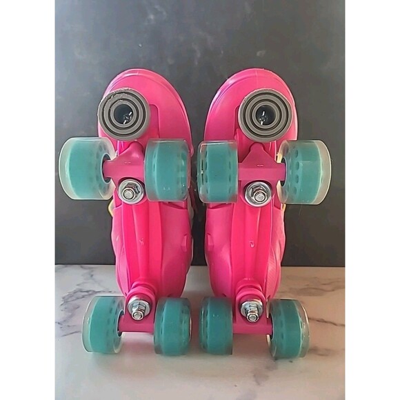DBX Girls Large Sz 5-8 Express Quad Skate Set Roller Skates W/ Protective Pads - Picture 8 of 12